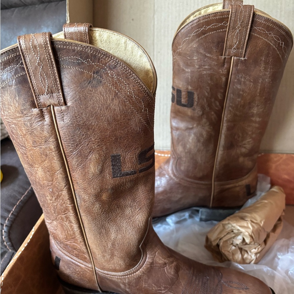 Game day LSU Louisiana State embroidered Brown leather Boots 10D-nib - Picture 3 of 10